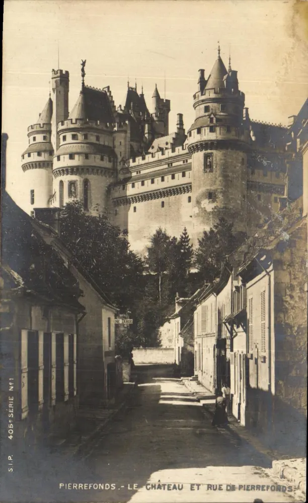 Pierrefonds — O castelo e a rua de Pierrefonds — S.I.P. Série N°1 - Frente