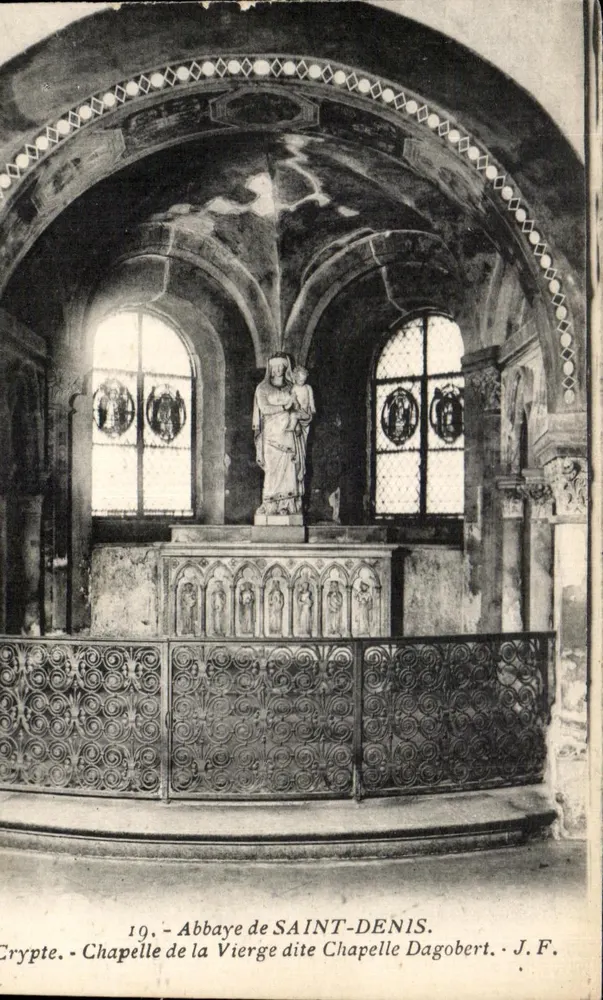 Krypta — Kapelle der Jungfrau genannt Kapelle Dagobert — Abtei Saint-Denis - Vorderseite