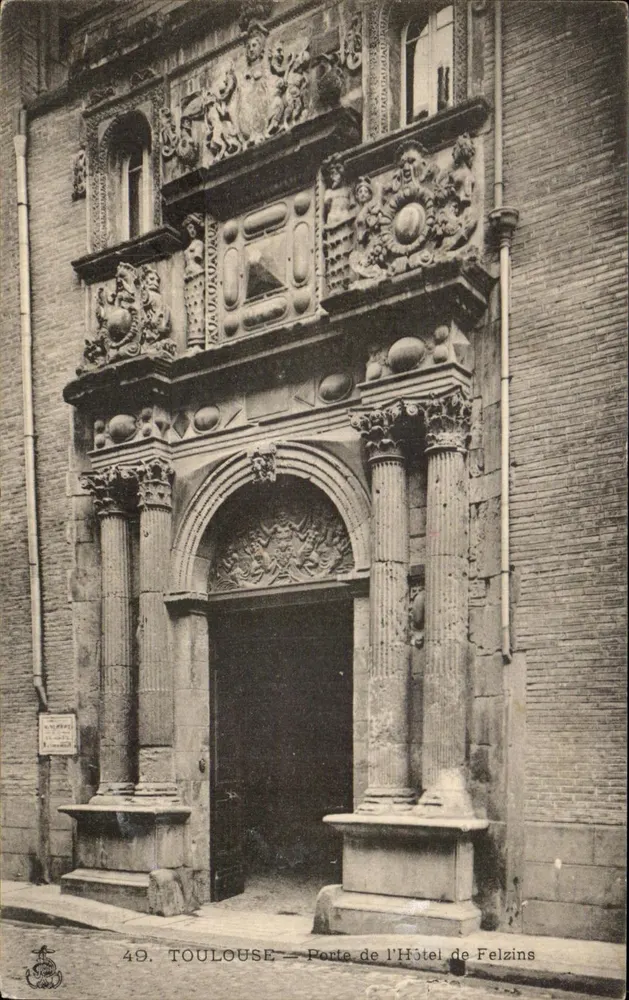 Toulouse — Tor des Hotels de Felzins — Verlag: Davarada - Vorderseite