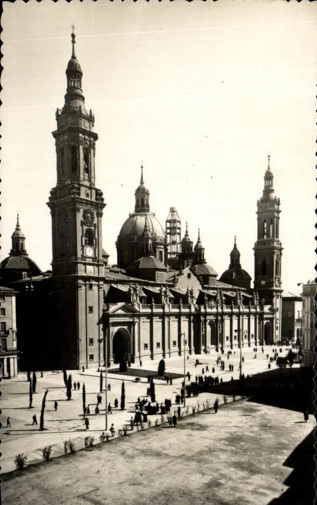 Zaragoza — Basilika von Nuestra Señora del Pilar — Verlag Tarjeta Post, Nr. 329 - Vorderseite