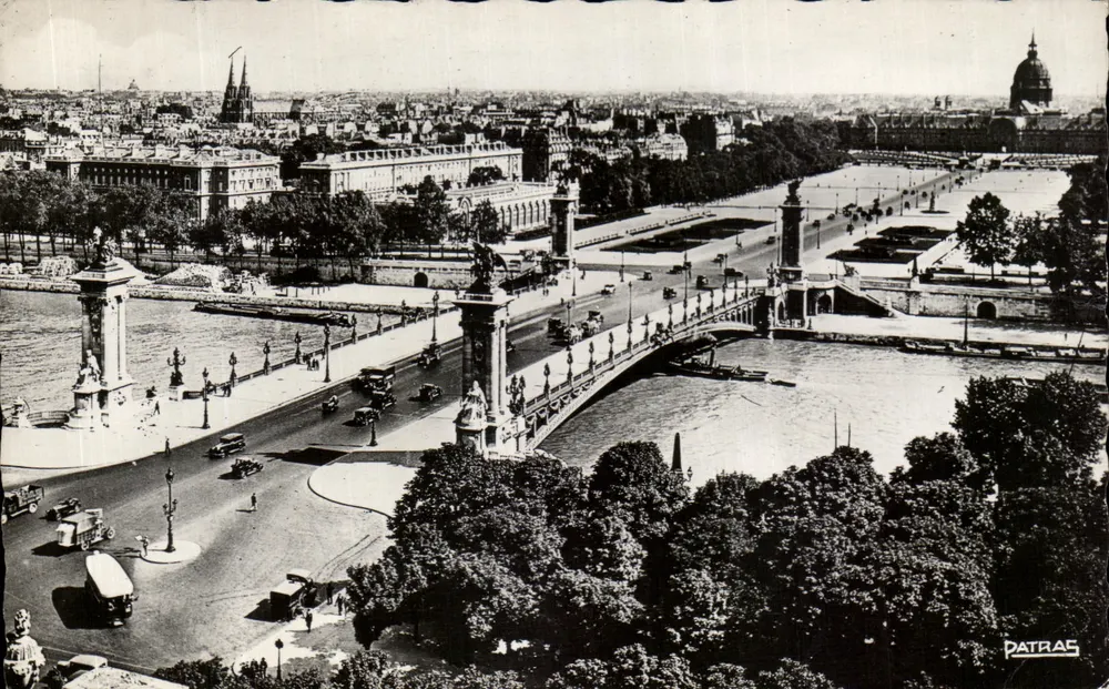 Antike Ansichtskarte Pont Alexandre III — Ansicht von der Esplanade des Invaliden — PATRAS - Vorderseite