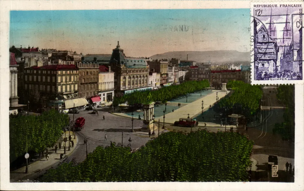 Praça da República — Quimper — editor G. P. L. n° 121 - Frente