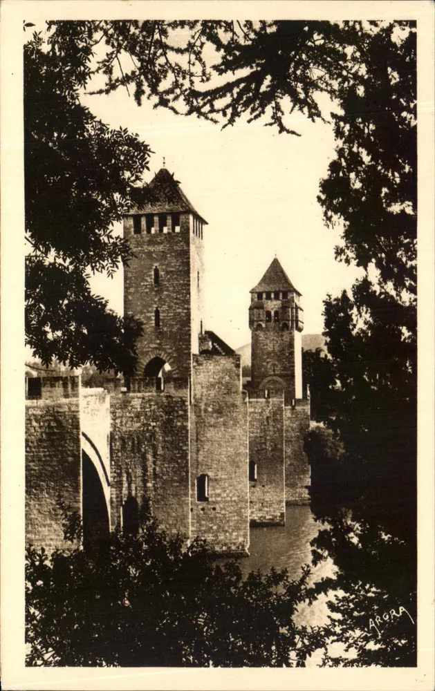 Cahors — O Ponte Valentré — Les Arts Graphiques, Toulouse - Frente