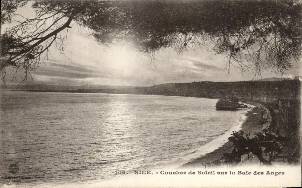 NICE - Pôr do sol sobre a Baía dos Anjos — Edição Gilema, n°108 - Frente