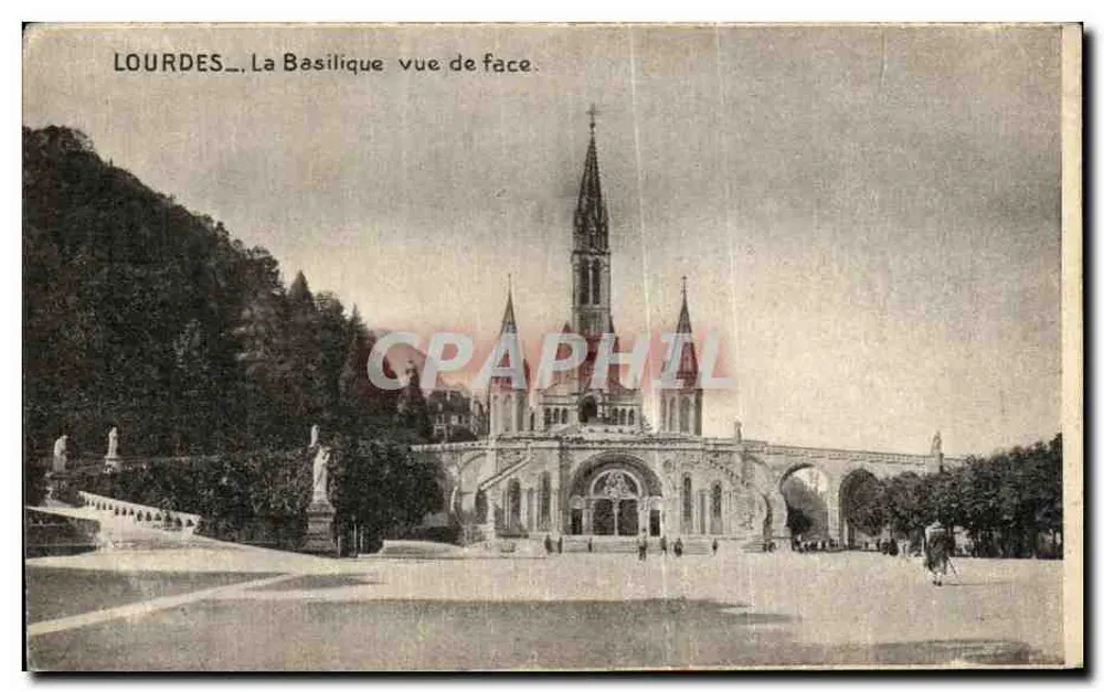Lourdes — A Basílica vista de frente — Edição Palais du Rosaire - Frente