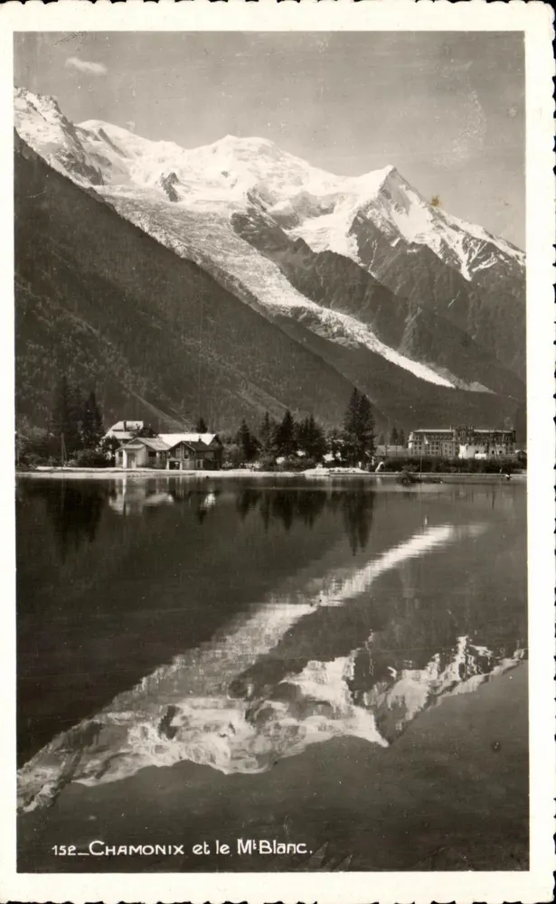 Chamonix e o Mont Blanc — vista do lago com reflexos — série 152 - Frente