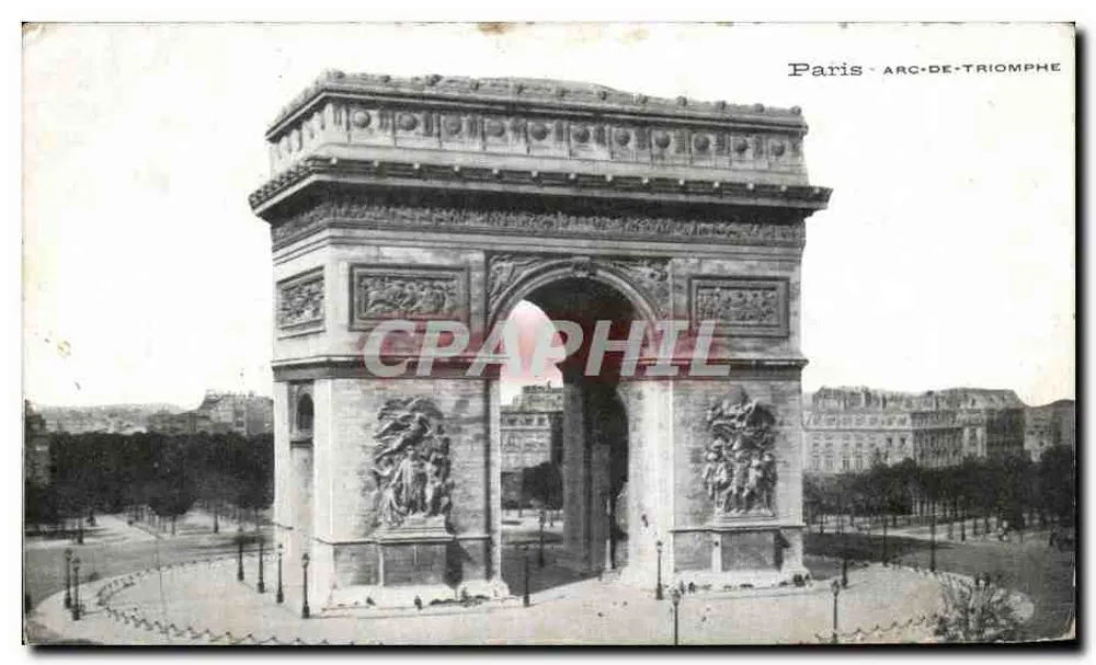 Paris - Arco do Triunfo — vista monumental - Frente