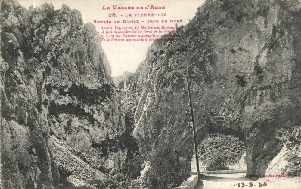 La Vallée de l'Aude — Eingang des Schlundes - Trou du Curé — Phototypie L'Abouche Pierre, Béziers - Vorderseite