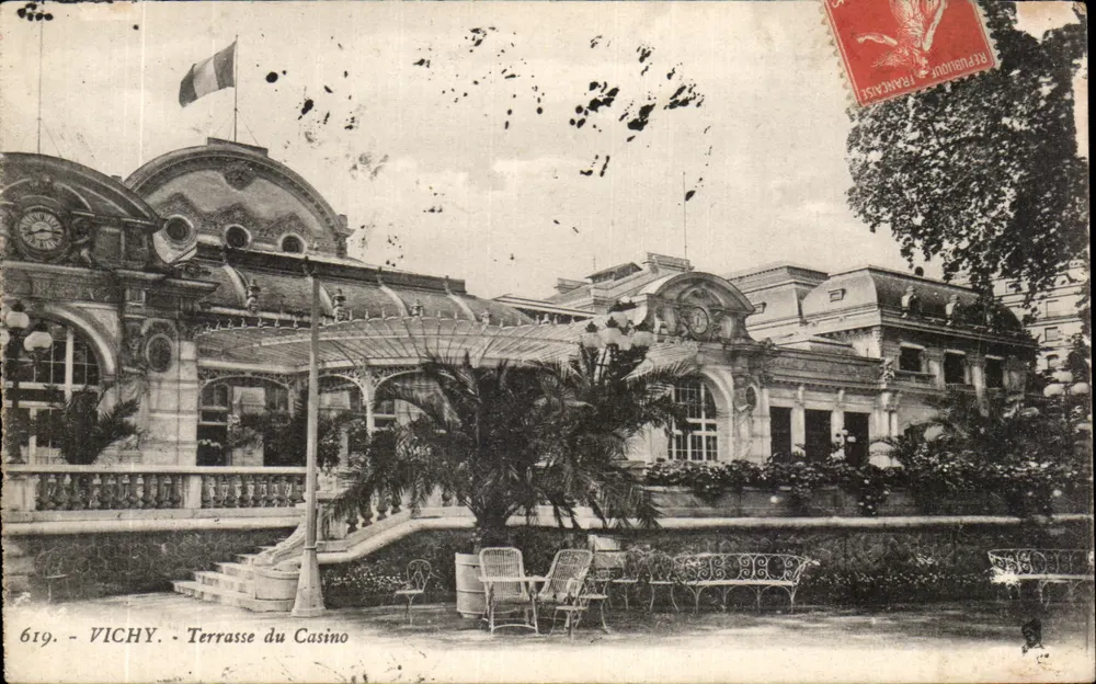Vichy — Terrasse du Casino — éditeur imprimeur non visible, n° de série 619 - Voorkant