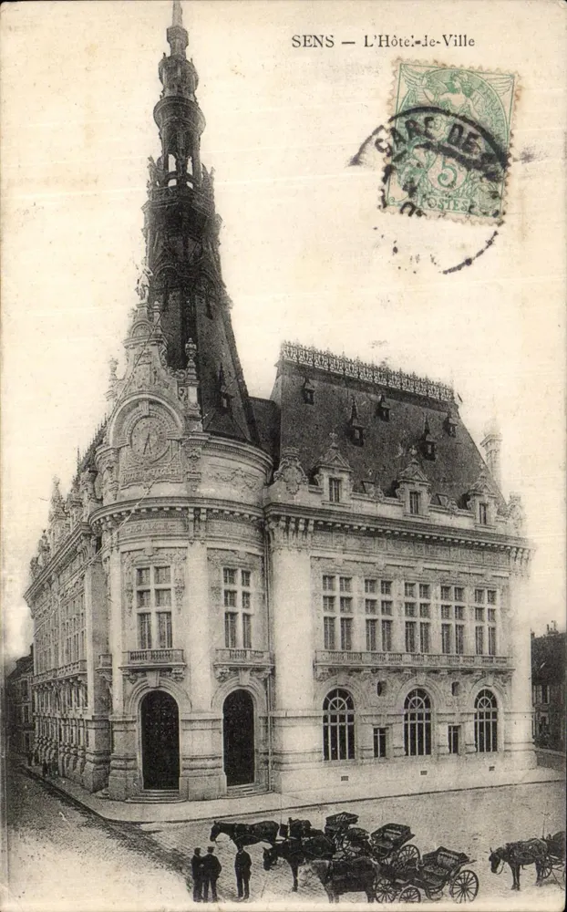 Sens — L'Hôtel-de-Ville — éditeur imprimeur non visible - Frente