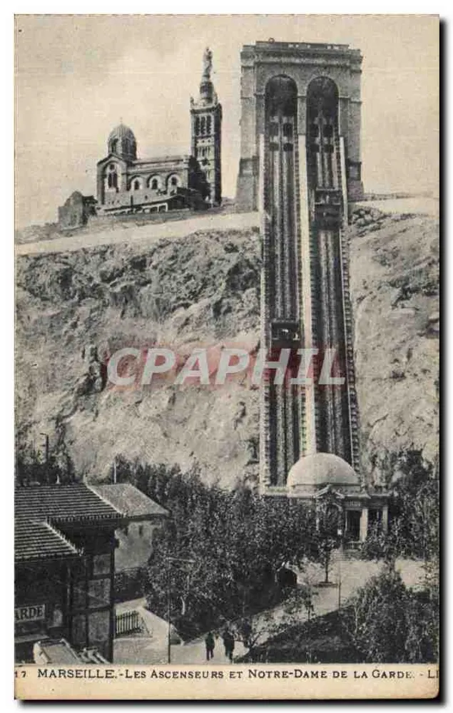 Marseille — Die Aufzüge und Notre-Dame de la Garde - Vorderseite