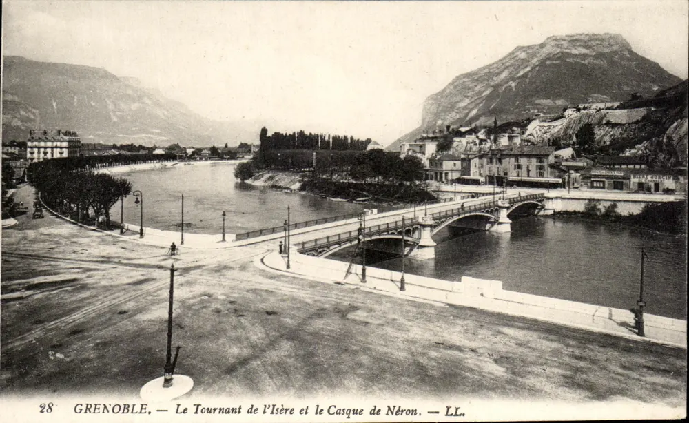 Grenoble — Der Bogen der Isère und der Helm Neros — LL. n°28 - Vorderseite