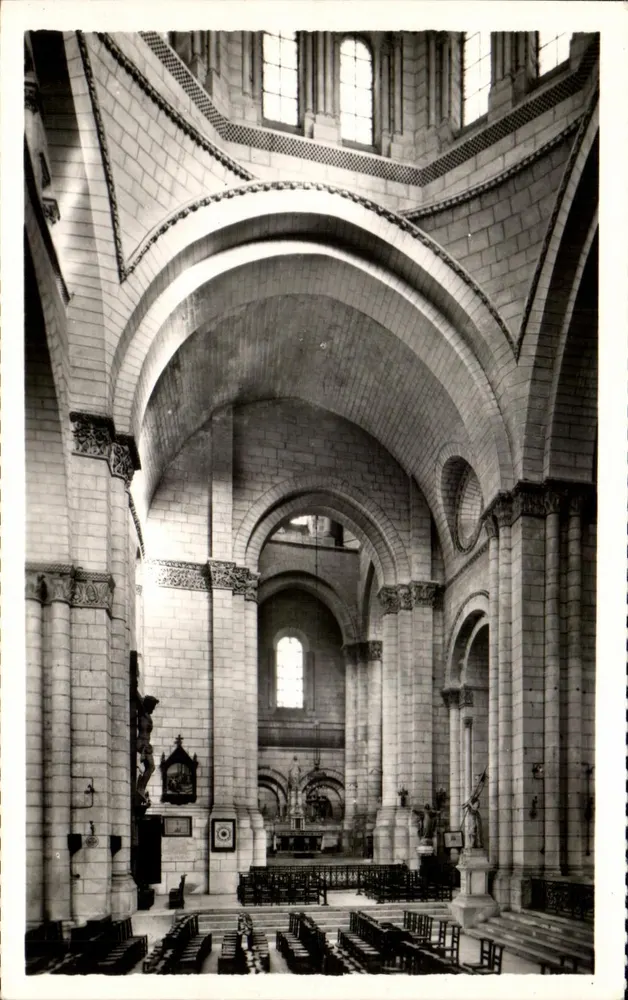 Kathedrale von Angoulême — Nordtransept. Altar der Jungfrau — Éditions Charentaises d'A. Gilbert - Vorderseite