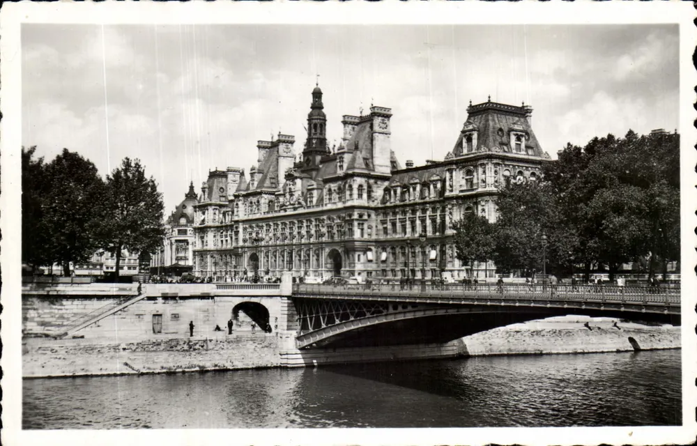 Hôtel de Ville de Paris — vista do ponte e do rio — Éditions G.H. Mauve - Frente