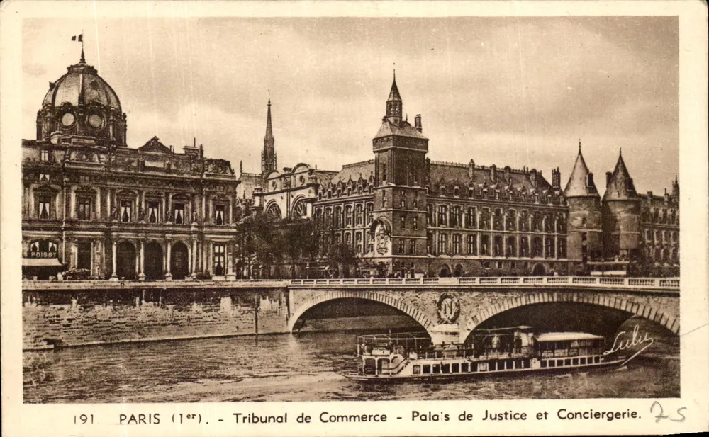 Paris (1.) - Handelsgericht - Palast der Gerechtigkeit und Conciergerie — Poissy - Vorderseite