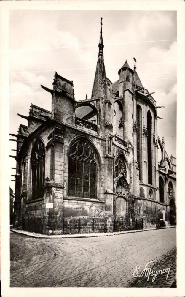 A Igreja Saint-Aspais — Melun (S.-et-M.) — E. Fiffignoy - Frente