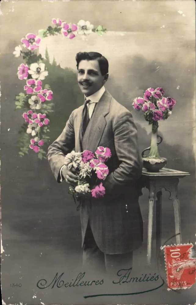 Mann in Anzug mit Blumenbouquet — Blumen-Dekoration — Verlag 'Mocilleures Amitiés', Nr. 1340 - Vorderseite