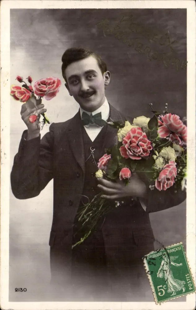 Junge Mann mit Rosenstrauß — Geburtstag — Unbekannter Verlag, Nr. 2130 - Vorderseite