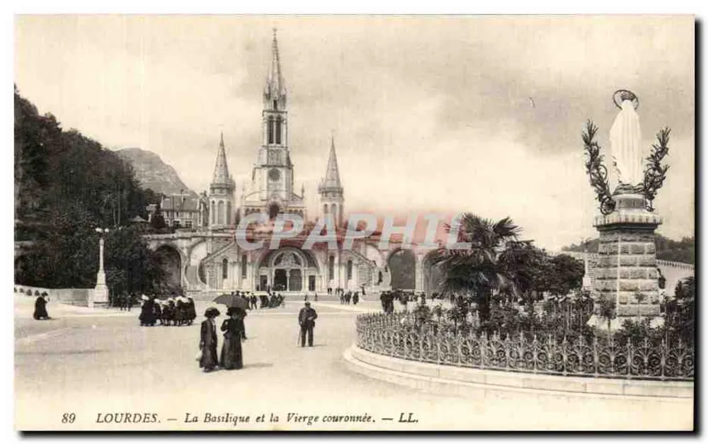 Lourdes — Die Basilika und die gekrönte Jungfrau — LL. - Vorderseite