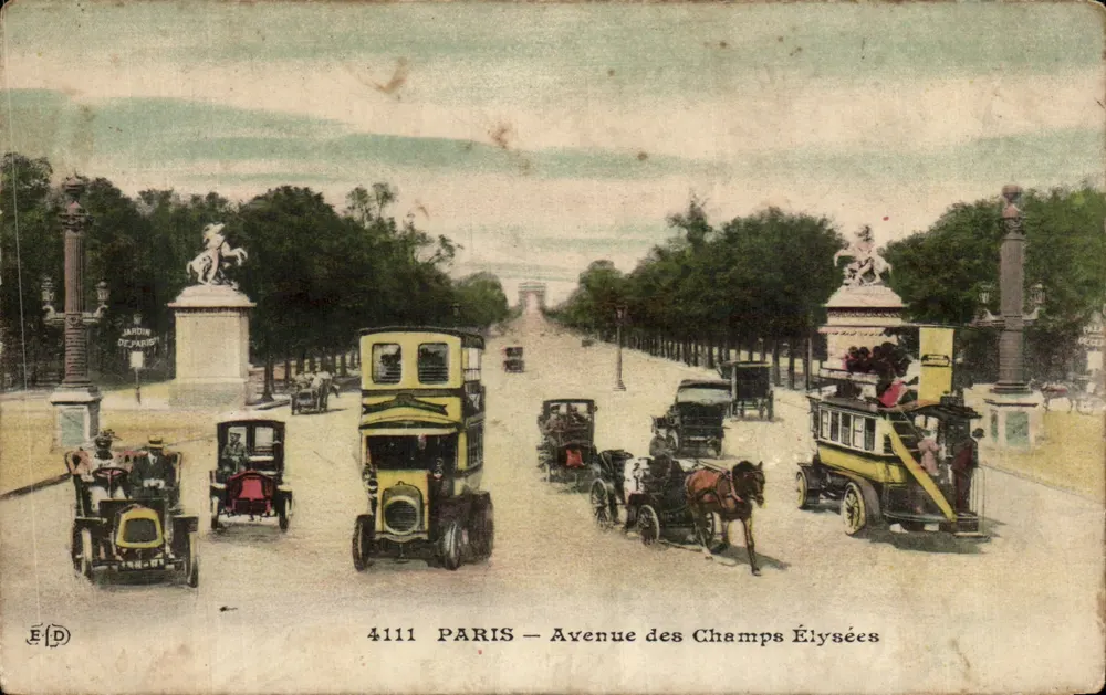 Paris — Avenida dos Campos Elísios — Editor E.D. n°4111 - Frente