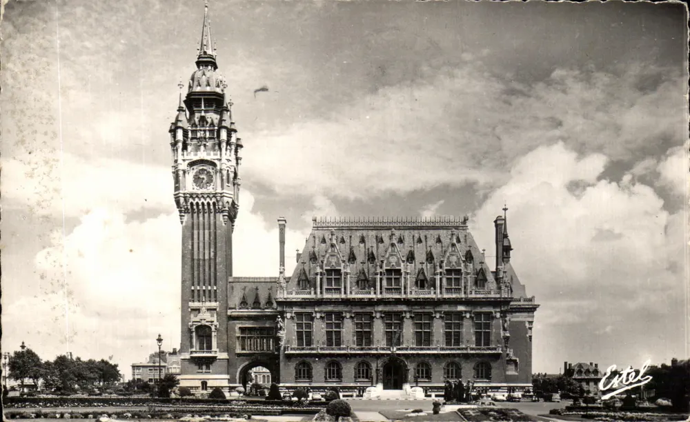Hôtel de Ville de Calais — uitgever Estel, n° 8376 - Voorkant