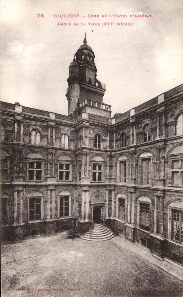 Toulouse - Cour de l'Hôtel d'Assézat, Ecke der Turm (16. Jahrhundert) - Vorderseite