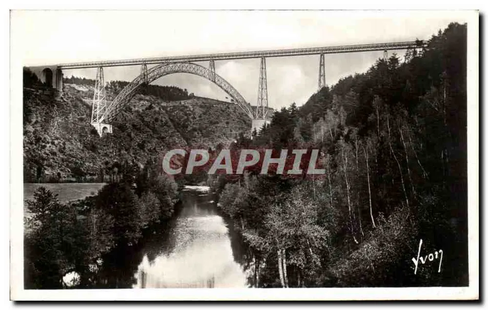 Viadukt von Garabit — Tal der Truyère — Yvory - Vorderseite