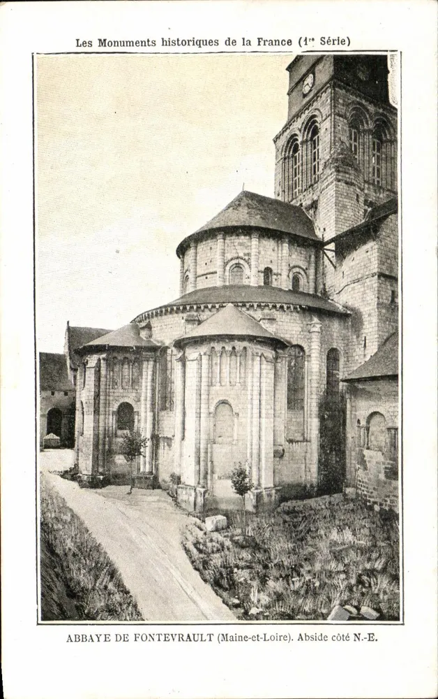 Abadia de Fontevrault (Maine-et-Loire) — Abside lado N.-E. — Les Monuments historiques de la France (1ère Série) — Editor Gillot, Paris - Frente