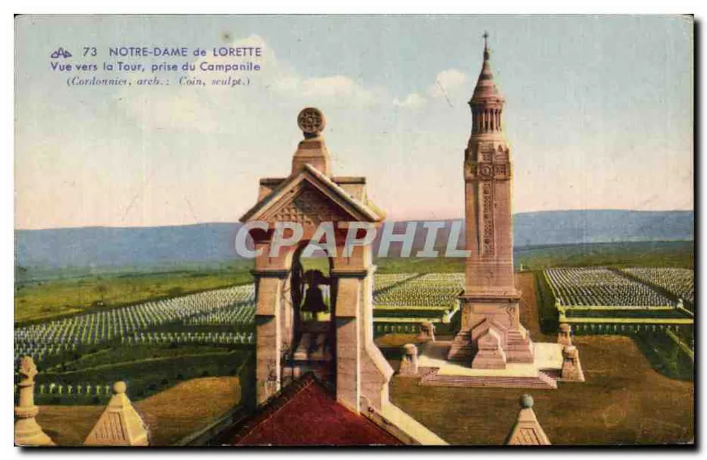 Notre-Dame de Lorette — Blick zur Turm, aufgenommen vom Campanile — Cordonnier, arch. ; Coin, sculpt. - Vorderseite