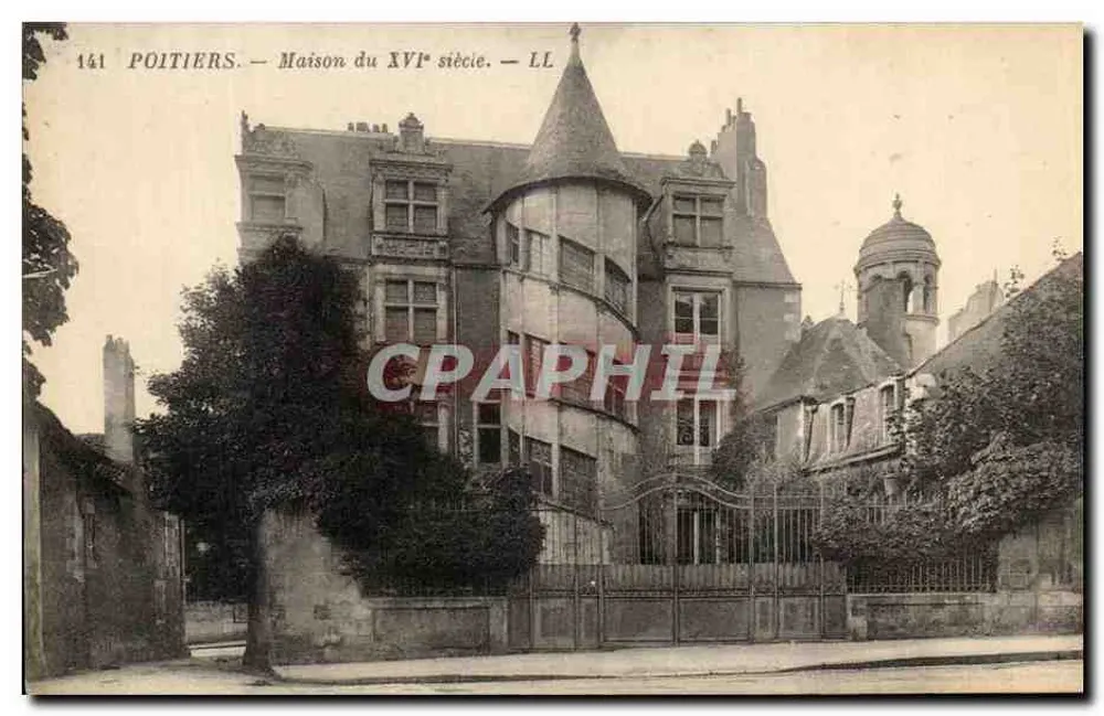 Poitiers — Casa do século XVI — LL - Frente