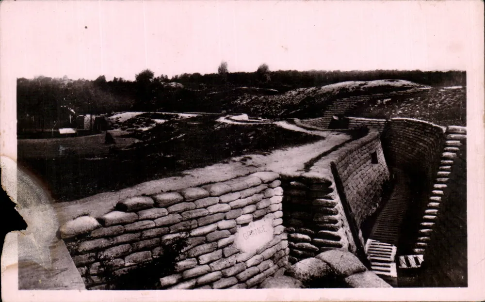 Vimy Ridge — Ogólny widok kanadyjskich tranchée — Wydawnictwo Vimy Ridge - Awers