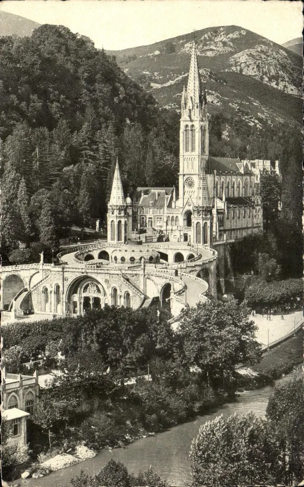 Lourdes — A Basílica e o Gave — Editor: Lourdes, n° 164 - Frente