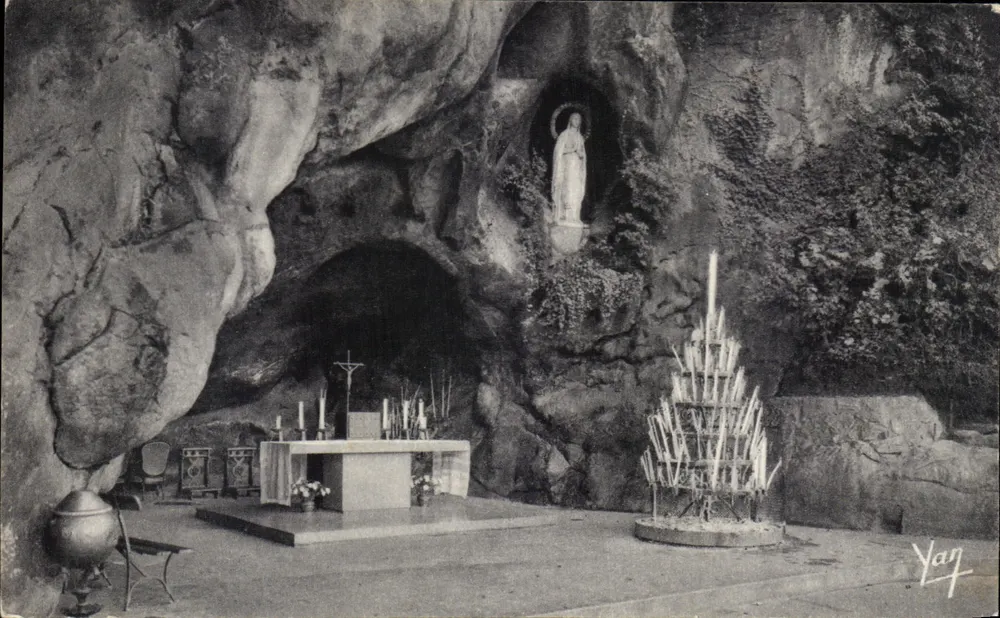 A Grotta Milagrosa — Lourdes — editor Yan, n°43 - Frente
