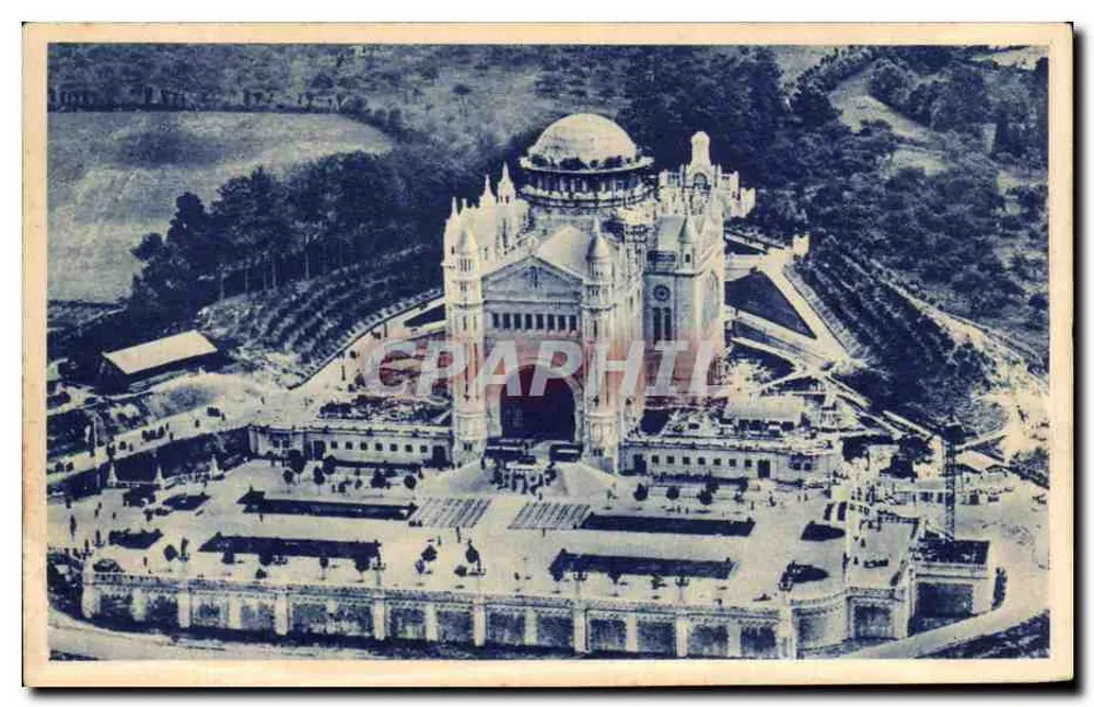 Basilika von Lisieux — Allgemeiner Blick aus der Luft — Verleger BCL - Vorderseite