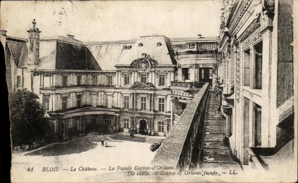 Blois — Das Schloss — Die Fassade Gaston-d'Orléans — LL. n°41 - Vorderseite