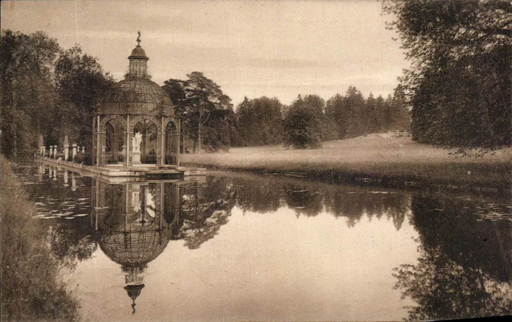 O Castelo do Amor — Chantilly — Carte Postale de Luxe - Frente