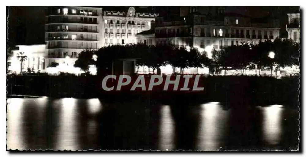 Saint-Raphaël — La Terrasse des Bains, Nacht-Effekt — Éditions Françaises - Vorderseite