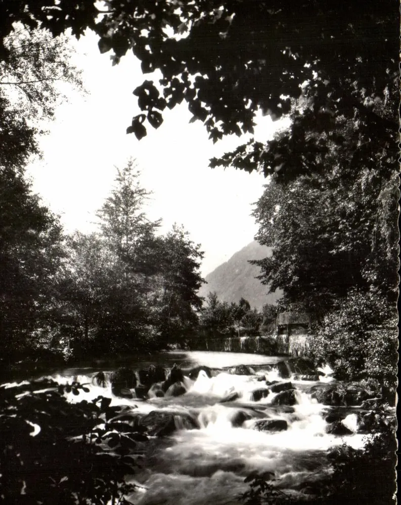 La Pique — Luchon (H.G.) — Edições Francesas - Frente