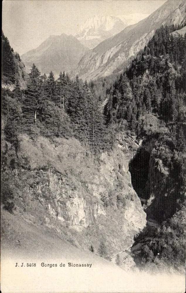Gorges de Bionassay — vista das montanhas nevadas — J.J. 5468 - Frente