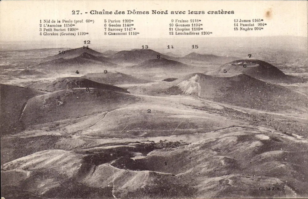 Chaîne des Dômes Nord avec leurs cratères — Glicht J.-G.-S. — n°27 - Vorderseite