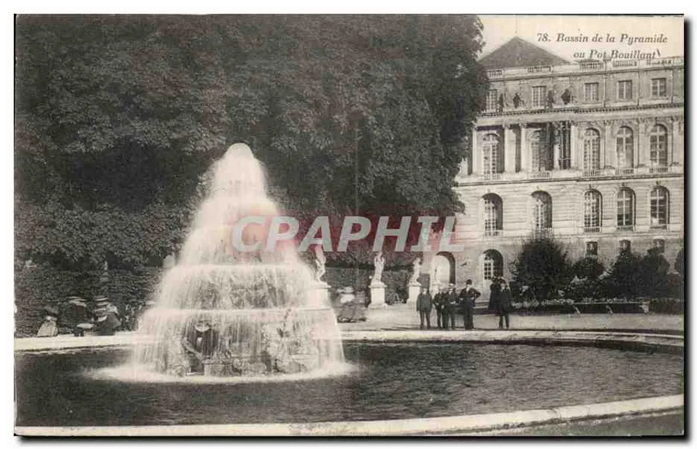 Bassin de la Pyramide oder Pot Bouillant — Versailles — Verlag nicht sichtbar - Vorderseite