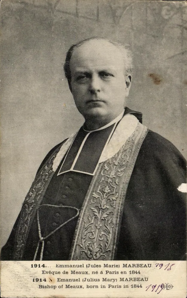 Bischof von Meaux — Emmanuel (Jules Marie) MARBEAU, in kirchlicher Kleidung — Verlag Delcèy, Druckerei 12, rue Sébastopol, Paris - Vorderseite