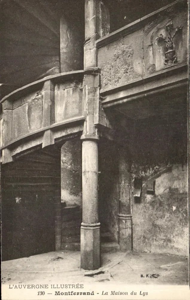 Montferrand - Das Haus der Lilie — L'Auvergne Illustrée, n°130 - Vorderseite