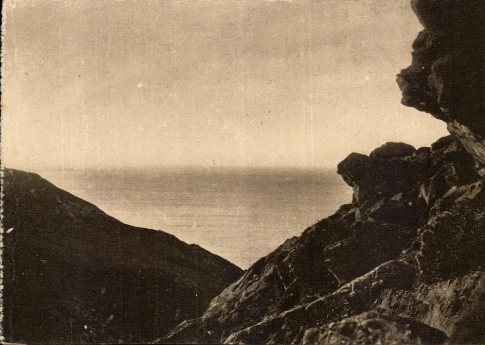 Gréville-Gruchy — Rochers du Castel-Vendon au pied de la mer décueure, le Trou de Ste-Colombe — éditeur Le Canby, Cl. A. V. - Vorderseite