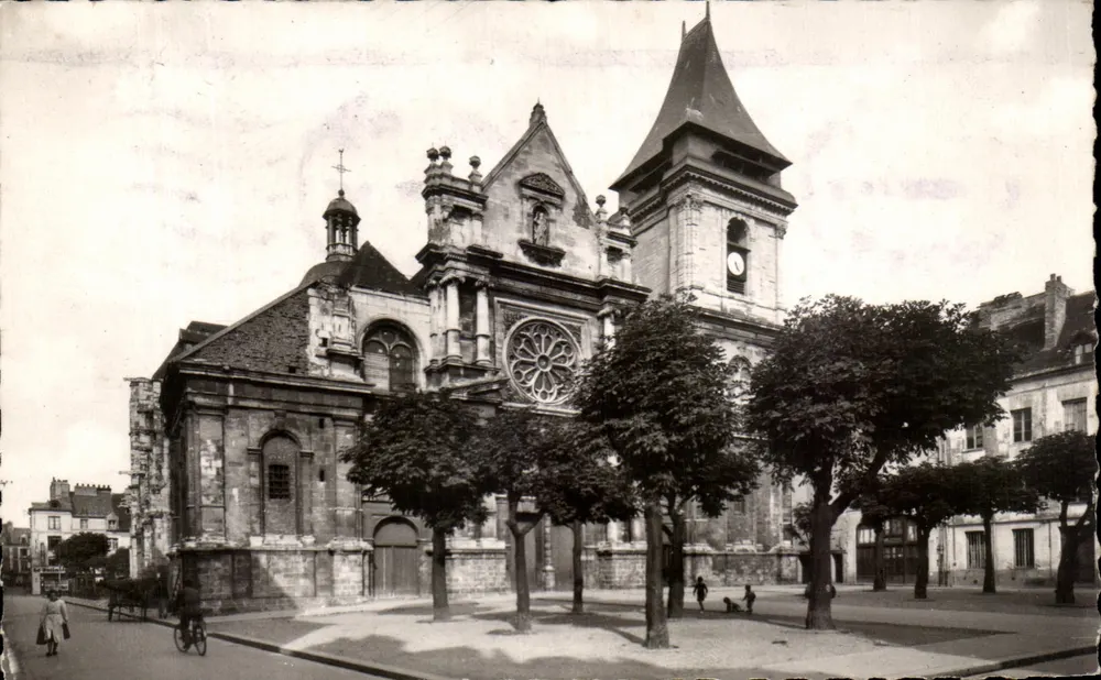 Dieppe — A Igreja de São Rémi — Edições O.P. - Paris - Frente