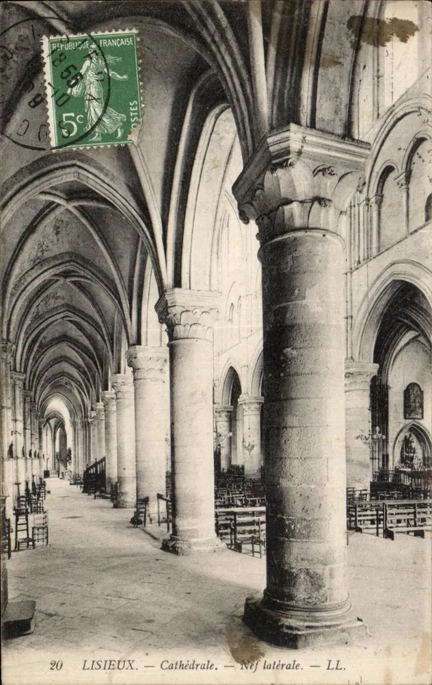 Lisieux — Catedral — Nef lateral — LL. - Frente