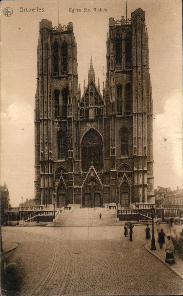 Bruxelas — Igreja de Santa Gudula — Nels, Série Bruxelas No. 126 - Frente