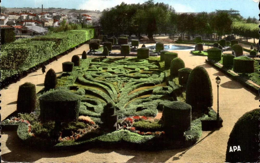 Garten des Bischofspalastes — Castres (Tarn) — APA 218 - Vorderseite