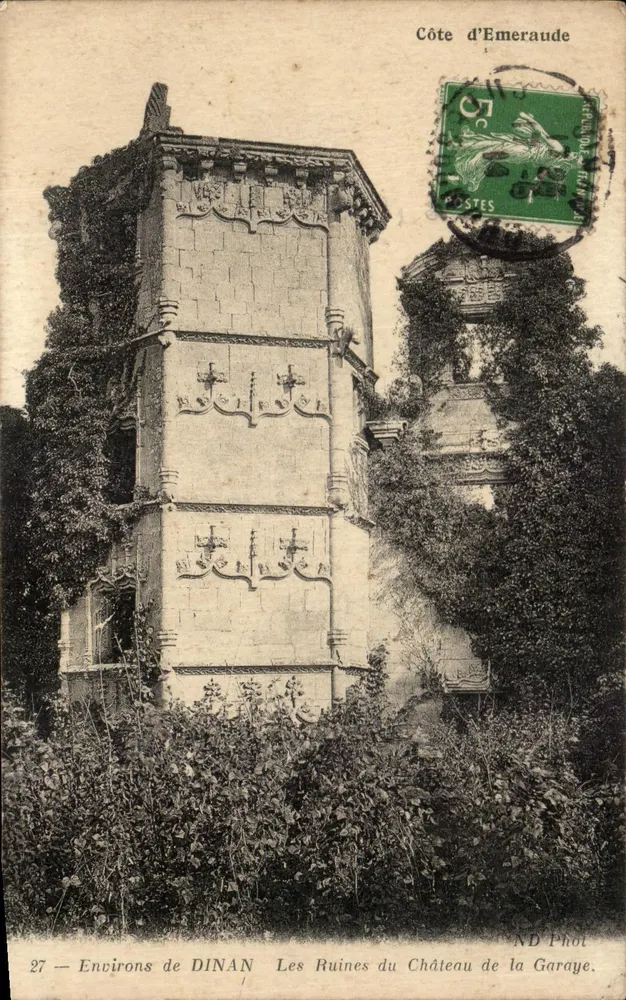 Umgebung von DINAN — Ruinen des Schlosses Garaye — ND Phot - Vorderseite