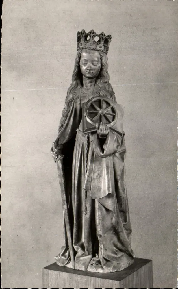 Santa Catarina — estátua do século XV — Museu de Autun - Frente
